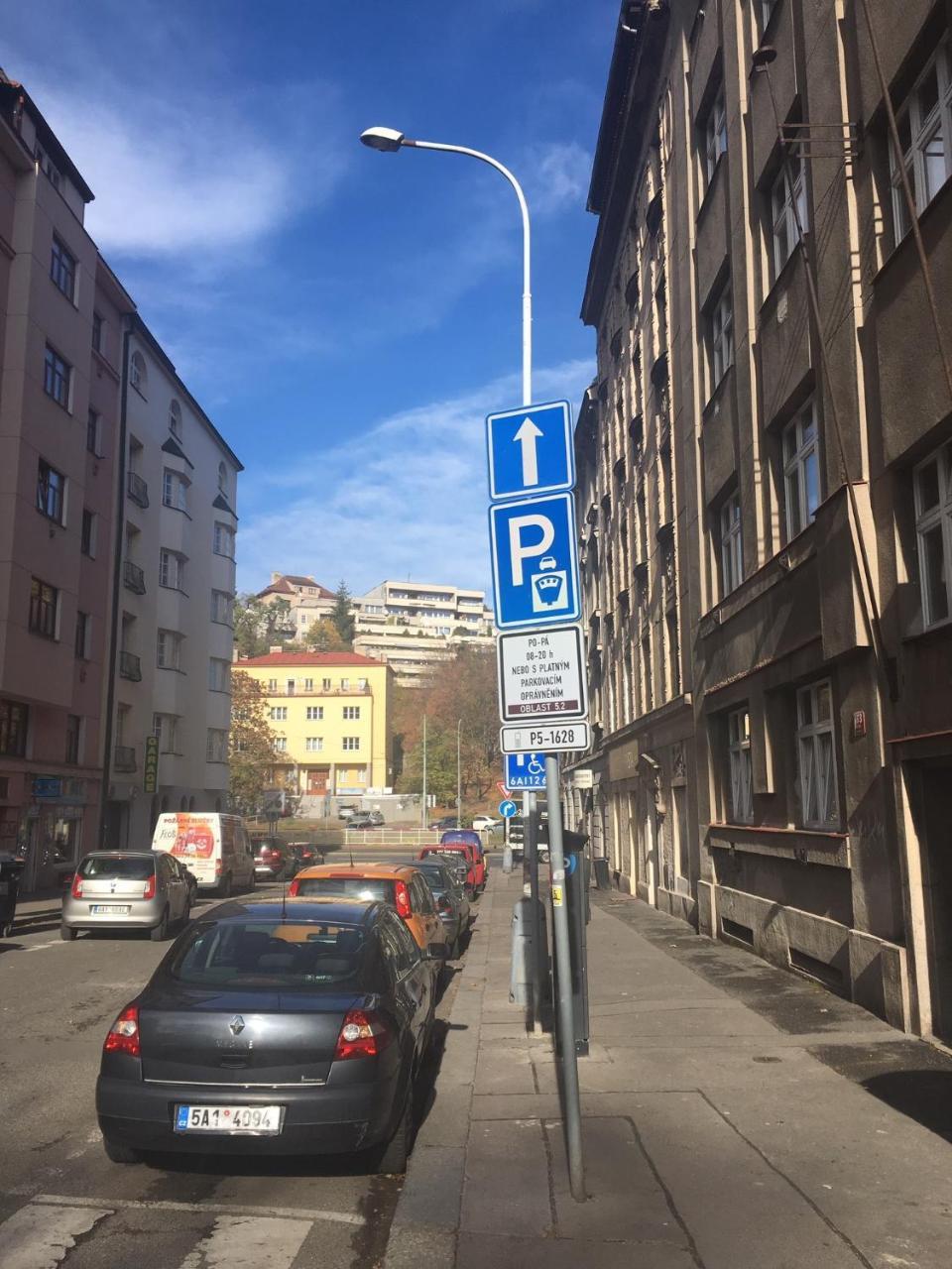 Hotel Kavalir Prag Exterior foto